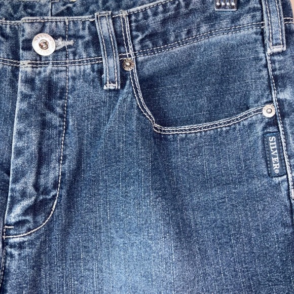 Silver Jeans Co. Flare Leg Women's Denim Jeans Dark Wash Western Glove‎ Works - Picture 2 of 6